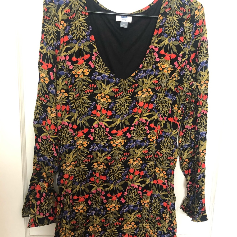 Vibrant old navy floral dress - like new